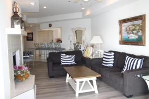 Lake Ozarks Get Away Portside - Lake Ozark的四星级酒店