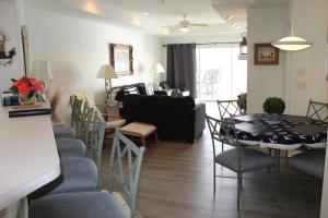 Lake Ozarks Get Away Portside