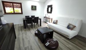 Appartements Gite 4 pers L-Ainstant Present : photos des chambres