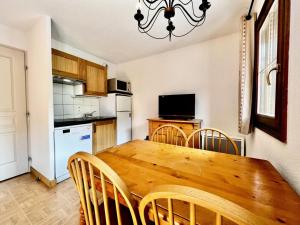 Les Chalets Des Evettes - Agréable appartement au pied des pistes MAE-1724