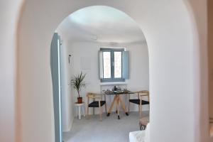 Panthea Suite Santorini - Private pool