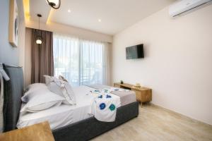 Diamela Apartments