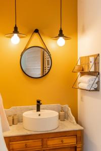 Maisons d'hotes Le Vallon de Lehon : photos des chambres