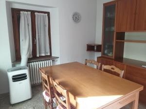Casa con corte privata -comoda, spaziosa, vicina al mare e a tutti i servizi