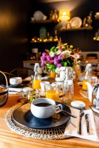 Maisons d'hotes Le Vallon de Lehon : Chambre Double avec Terrasse
