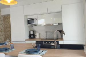 Appartements Kylian-s Dream T4 meuble 4 etoiles 5mn des plages Perols : photos des chambres