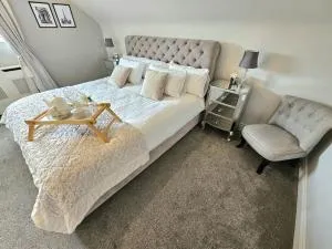 Brontès House - Dungloe