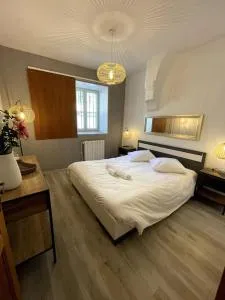 La Chapelle, Hyper centre de Valence, Parking Gratuit à proximité - 瓦朗斯堡