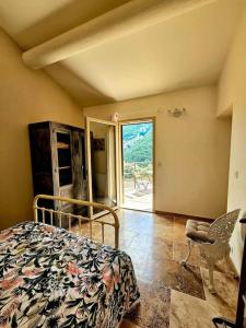 La Castellane, vue imprenable sur le Luberon