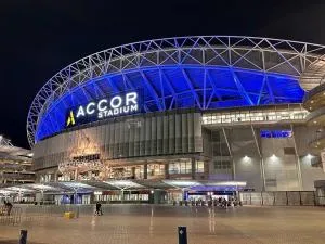 City views & New 3b2b1p Apt in Homebush - Strathfield