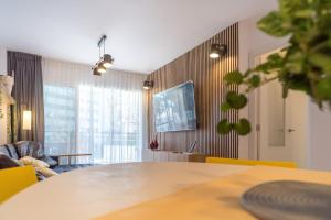 Torremolinos Yellow fabuloso Andra