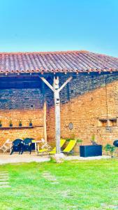 Grande Maison familiale bien équipée avec Billard