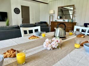 Maisons de vacances Ty Kerrian, maison avec jardin a la campagne : photos des chambres
