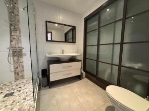 Studio face mer tout confort, proche plage et centre, Les Sables-dOlonne - FR-1-197-267