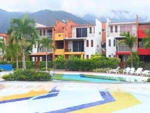 ""Apto 2 Habit, 4 piscinas, Dcto GENIUS, Check in-out extendidos, a 1 cuadra del parque -Ciudadela del Sol-""