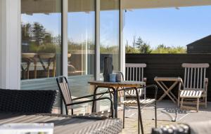 3 Bedroom Lovely Home In Ålbæk