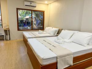 Happynest Rooms in Santa Fe Bantayan Island