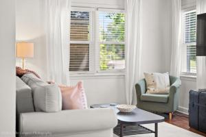 Quiet East Memphis Duplex The Green House