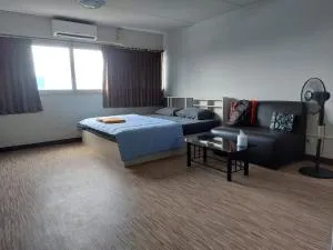 Solitude Skies14th Floor Studio - Ban Bang Phang