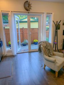 Windslow Guest Suite at Kye Bay