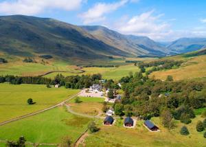 Glen Clova Lodges