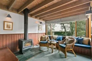 Magpies Nest - Corryong