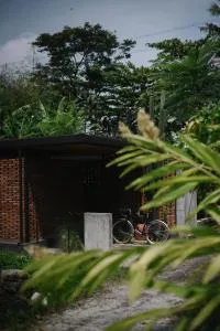 Huni Homestay Tembi - 班图尔