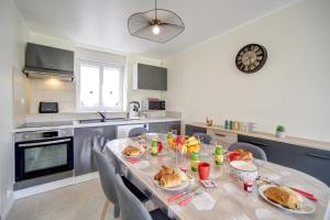 Appartements Les logements dans longere de la Gentiniere : photos des chambres