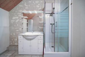 Appartements Les logements dans longere de la Gentiniere : photos des chambres