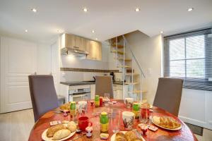 Appartements Les logements dans longere de la Gentiniere : photos des chambres