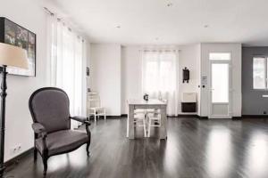 MAISON CENTRE VILLE + GARAGE