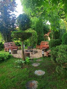 Zielony Zakątek 668 - 415 - 737