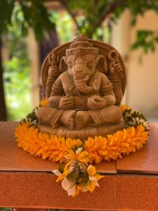 Ganesha bungalow at Ya Nui beach