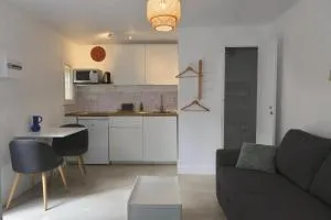 Studio indépendant avec jardin