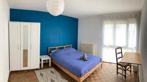 Maisons de vacances Grande maison avec jardin : photos des chambres