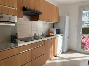Maisons de vacances Grande maison avec jardin : photos des chambres