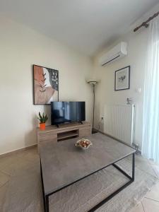 Theros Kalamitsa Apartment