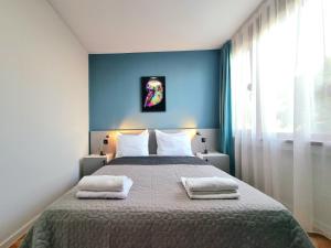 Apartment Sunrise - 2 Bedrooms to the Sea