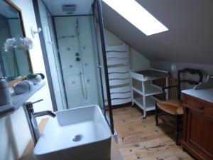 Maisons de vacances Le Clos des Camelias, gite de standing pour 8 personnes proche de la plage : photos des chambres