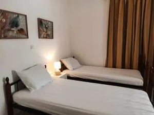 Tasos Art 2 - Коринф