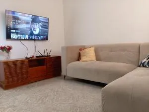 Jollys Home - Ukonga