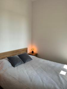 Neighbourhood Apartment