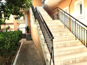 Nikos Apartments 3