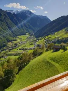 Alpenblick Lodge Tscholl - Dosso