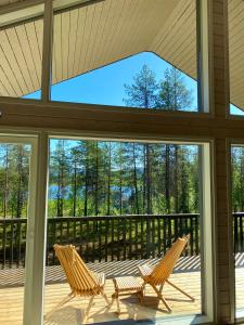 Villa Iiris - Peaceful Lapland Villa Surrounded by Nature