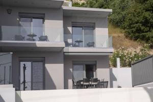 Aloft Luxury Villas Lefkada - Heated pool