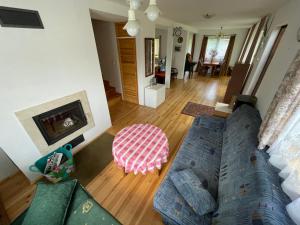 Dom letniskowy z dużym ogrodem