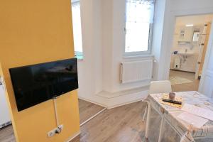 Altstadt-Fairmietung Nikolaiblick 2 OG links - ABC545
