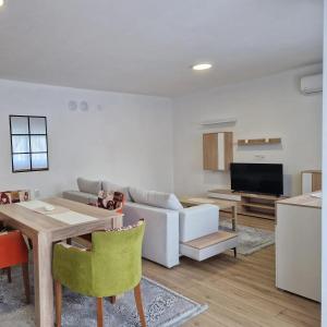 Apartman Milos - centar grada free parking