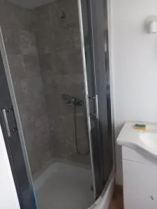 Pokoje na Kanadzie - Piotrowice